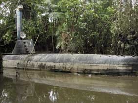 Home made submarine in Colombia used to smuggle dope